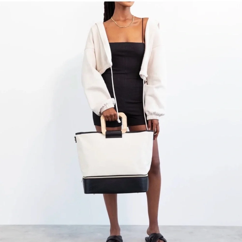 BEIS Black and Cream Resort Tote. VERY RARE!! - Picture 2 of 5